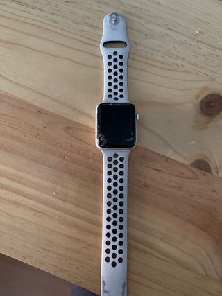 Apple Watch Series 3 Plata - Pantalla rota