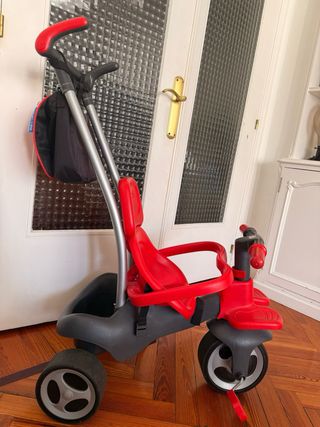 Triciclo infantil rojo