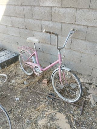 Bicicleta BH antigua rosa