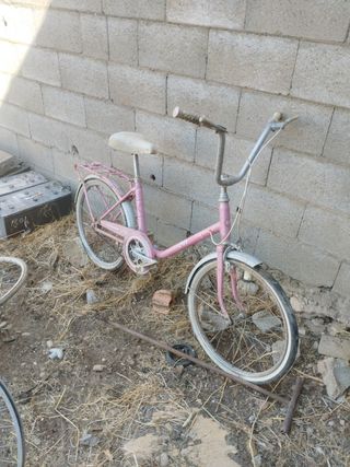 Bicicleta BH antigua rosa