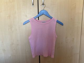 Top corto rosa