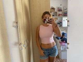 Top corto rosa