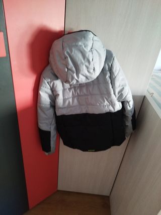 Cazadora niño de 6 años gris-negra