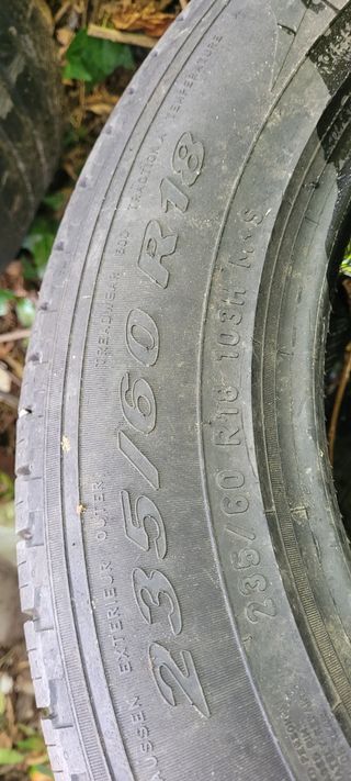 4 Neumáticos usados