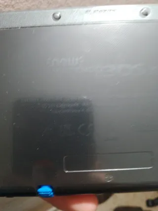 Nintendo New 3DS XL negro