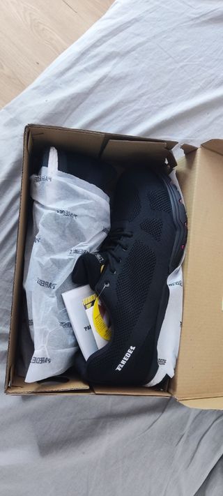 Zapatillas Paredes Seguridad (LLEVO A DOMICILIO)