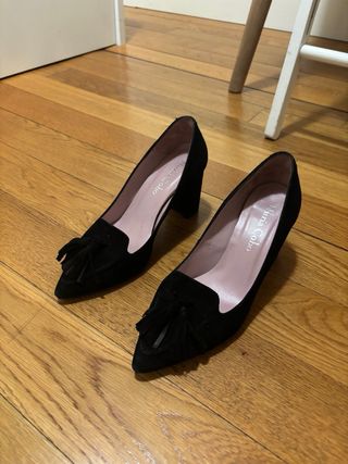 Mocasines tacón Nuria Cobo negros 