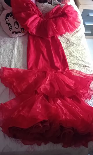 Vestido rojo fiesta - Talla M Precio Negociable.