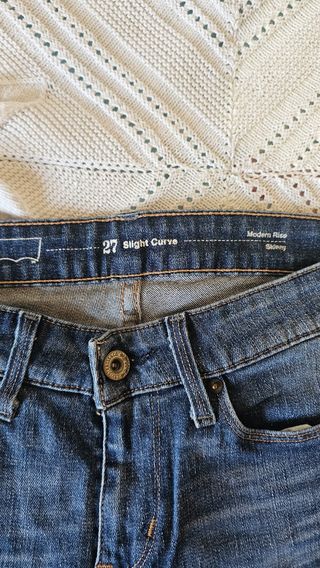 Vaqueros Levis Mujer - 27