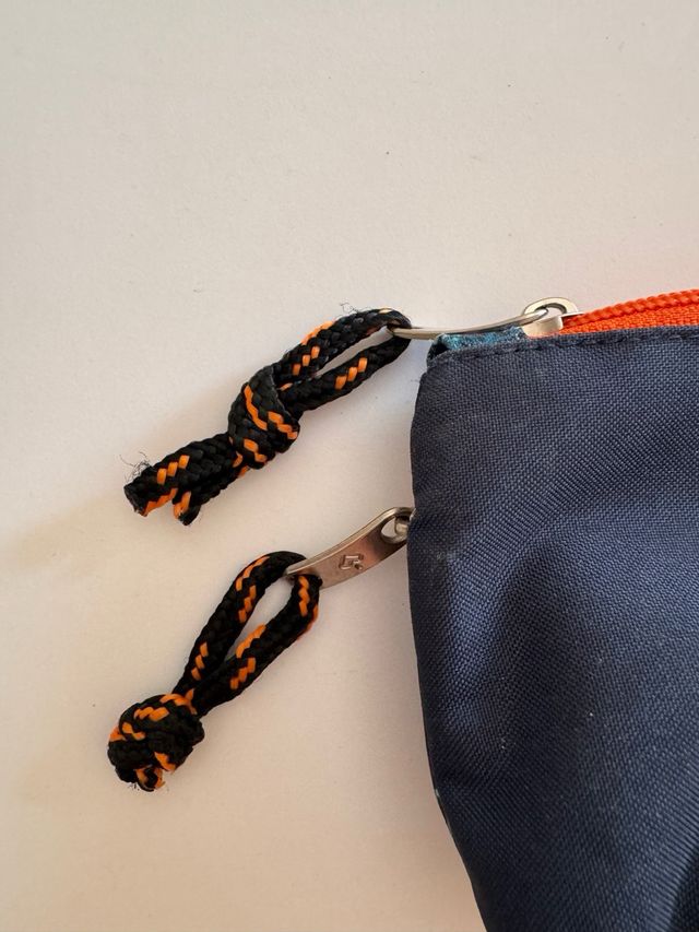 Estuche doble, estampado