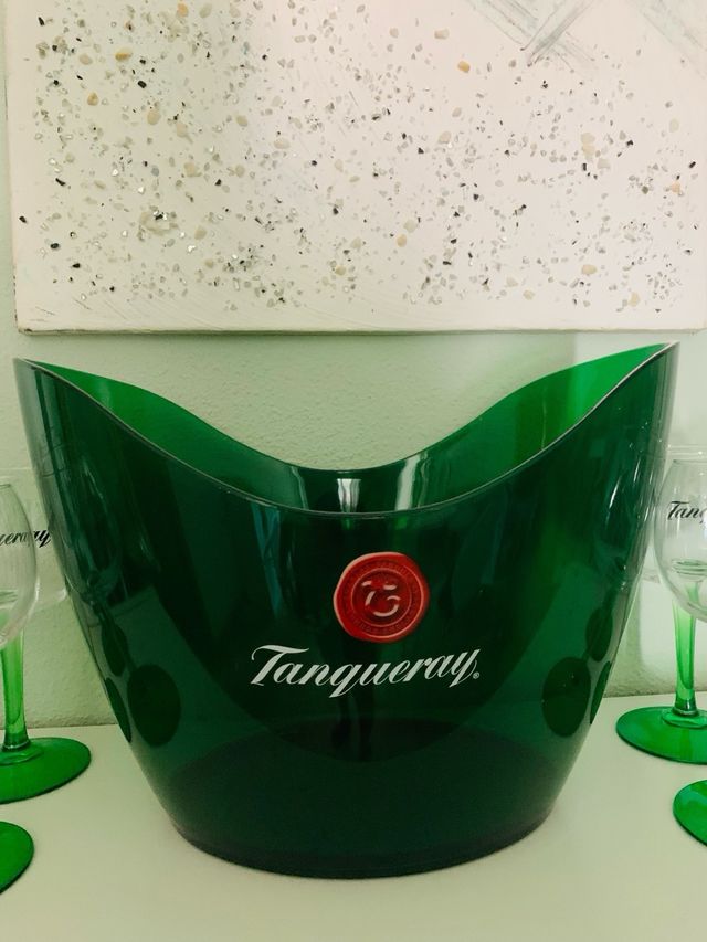 Cubo hielo + 6 vasos Tanqueray