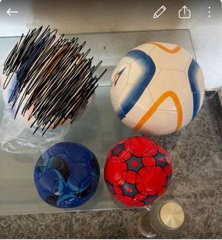 balones de futbol sin extrenar.