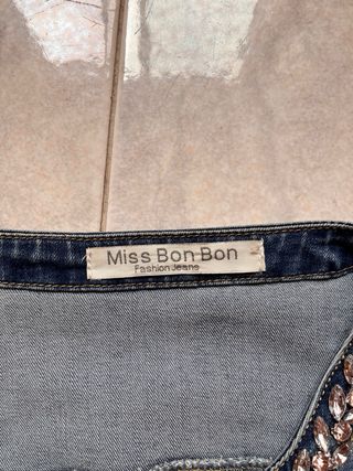 Giubbotto Jeans con dettagli