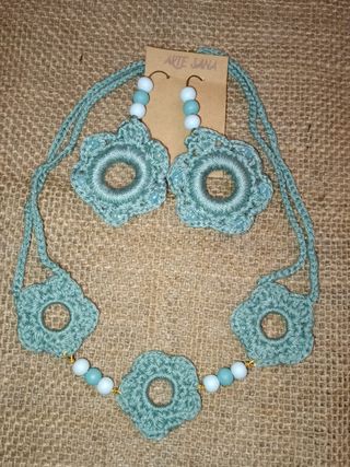 Collar y pendientes crochet teal