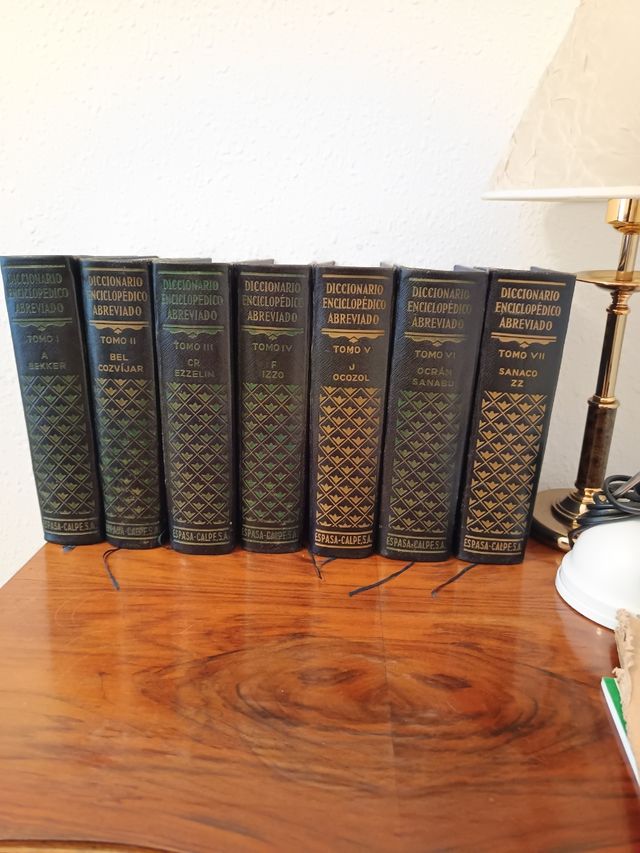Diccionario enciclopédico abreviado