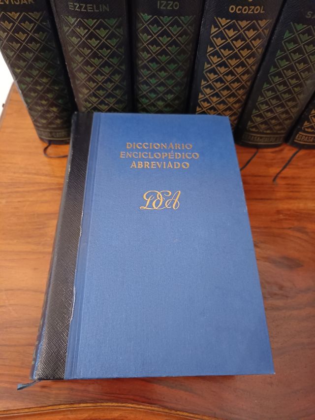 Diccionario enciclopédico abreviado