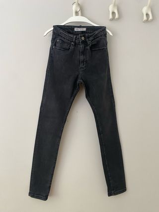 Vaqueros Zara negros - Talla 36