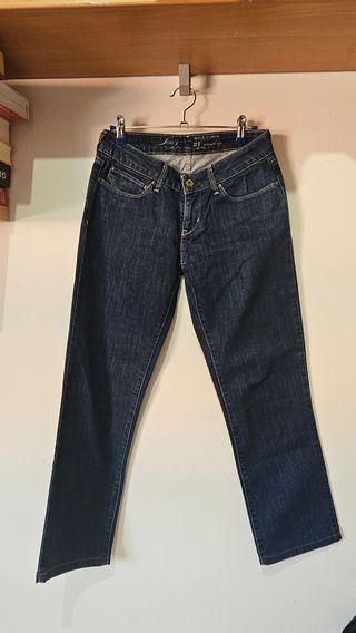 Vaqueros Levis Mujer 