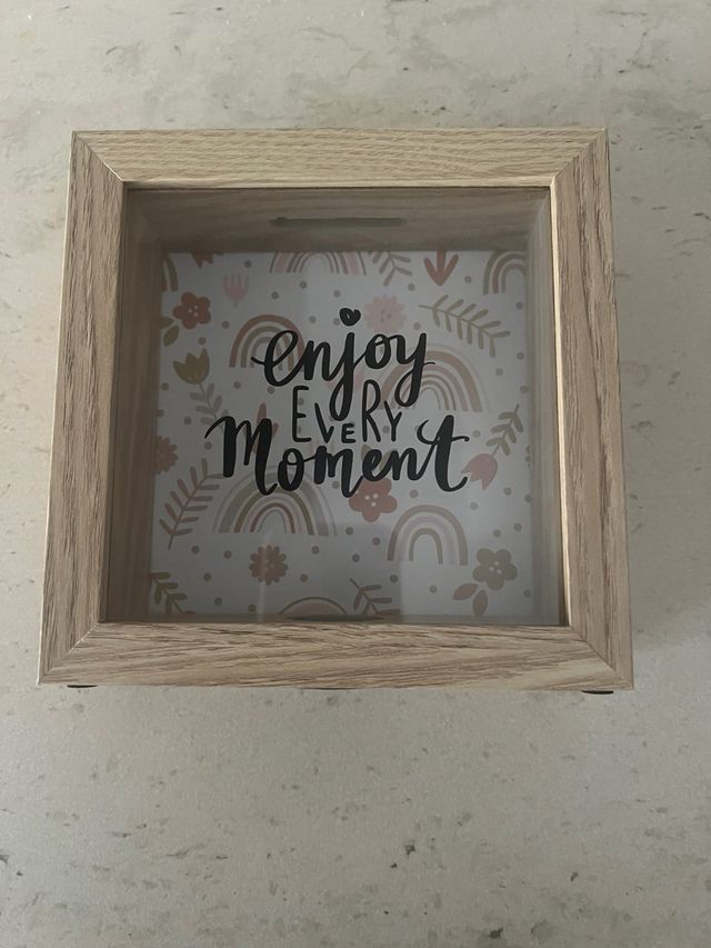 Hucha decorativa: Enjoy Every Moment