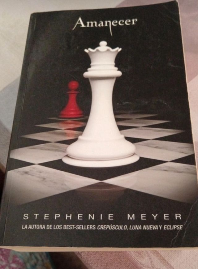 Amanecer (Saga Crepúsculo 4) (Spanish Edition)