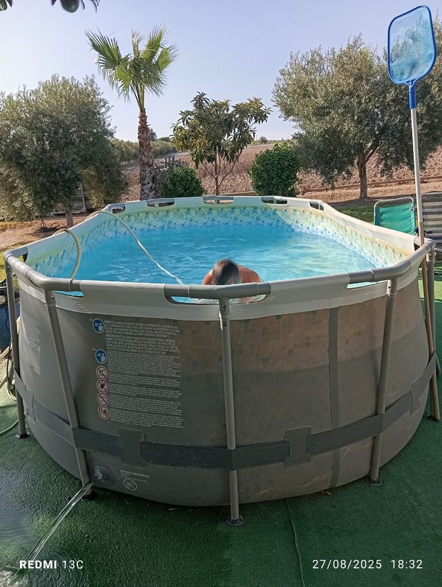 Piscina desmontable - 2,44m