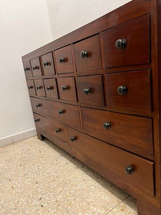 Mueble aparador madera 17 cajones