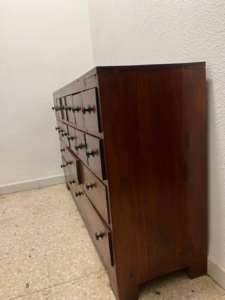 Mueble aparador madera 17 cajones