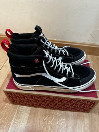 Vans Sk8-Hi Mte-2 negras