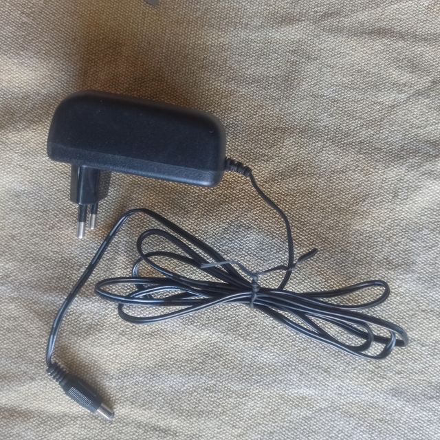 Cargador AC/DC 14V - ZT-14151