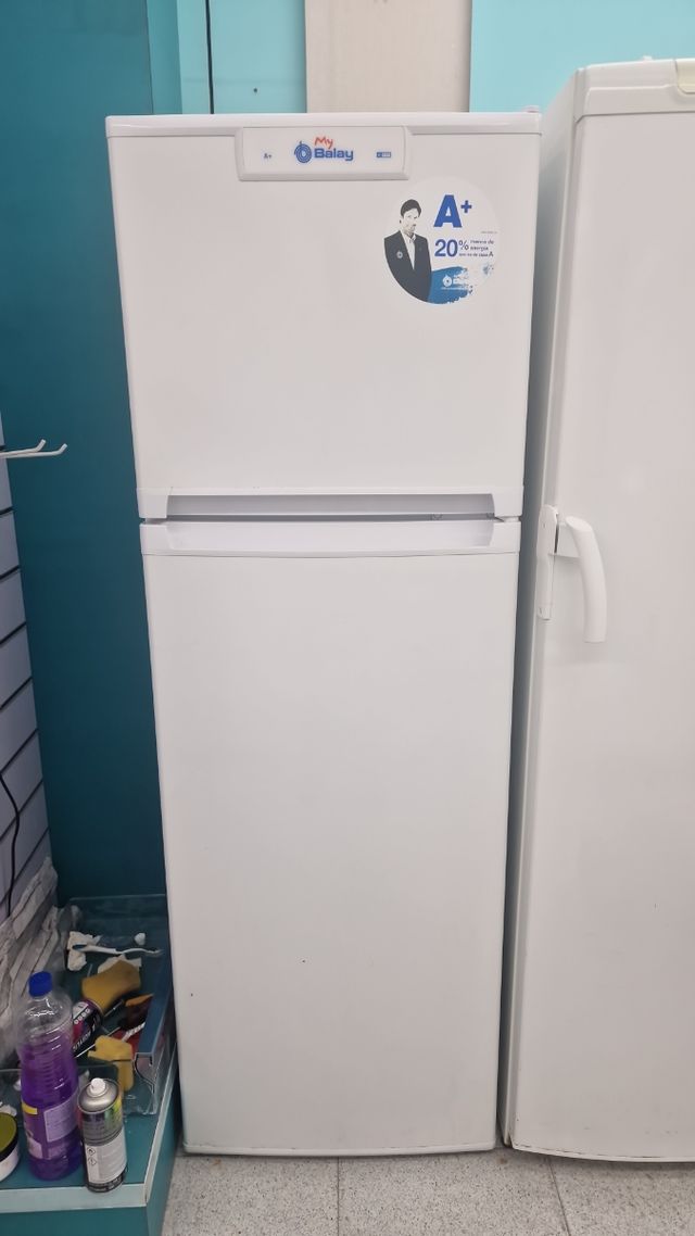 Nevera Balay 1.75m x 60cm 