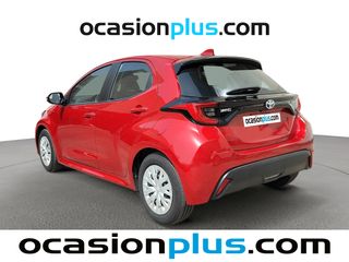 Toyota Yaris 120H Business Plus 85 kW (116 CV)