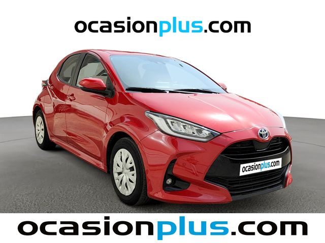 Toyota Yaris 120H Business Plus 85 kW (116 CV)