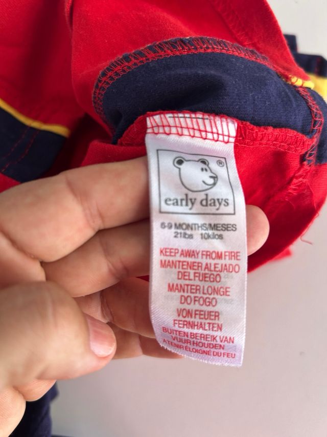 Equipación bebé España - talla 9m