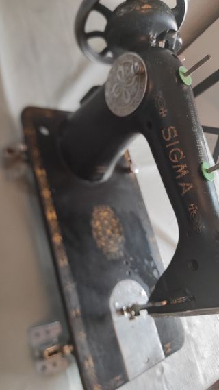 Máquina coser Sigma antigua