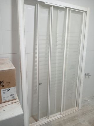 Mampara ducha 3 puertas blanca