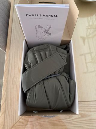 Mochila portabebés BabyBjörn Mini Verde