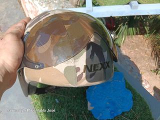 Casco moto camuflaje