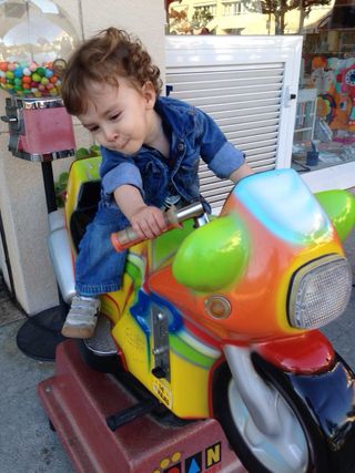 Hola Soy hermano mayor i Cuido niños pequeños