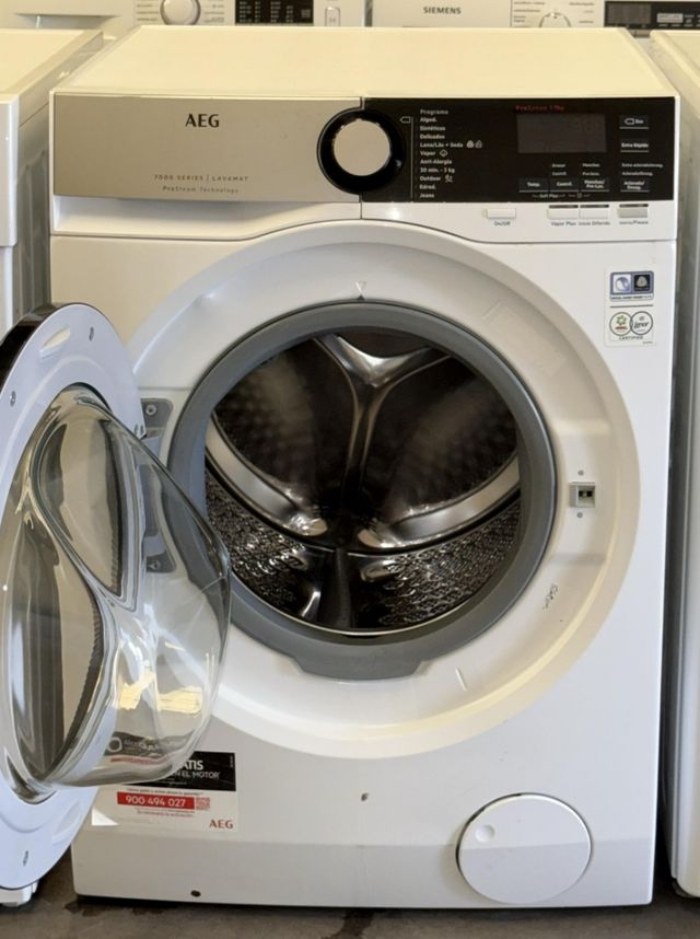 LAVADORA AEG 8KG