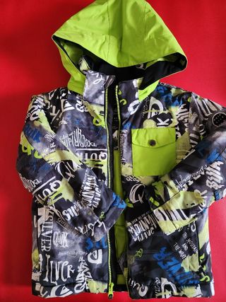 Cazadora Quiksilver niño  talla4,5 años. 