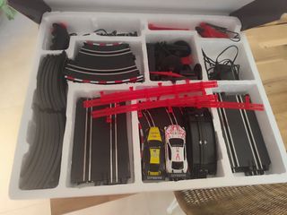 Ninco GT Modena 1:43 Scalextric y Circuito Cars
