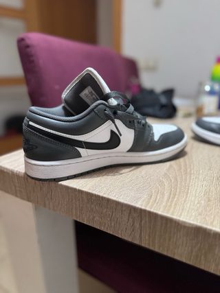 Nike Air Jordan 1 Low - Gris/Blanco