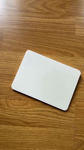 Magic Trackpad (USB-C) Blanco