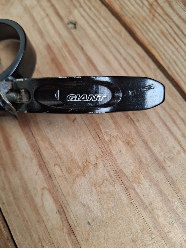 Cierre sillín Giant 35mm