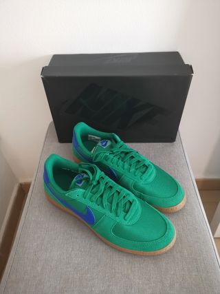  Nike Field General