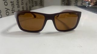 Gafas de sol marrón con cristal amarillo