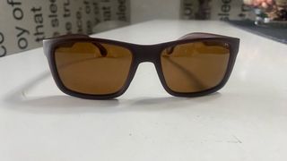 Gafas de sol marrón con cristal amarillo