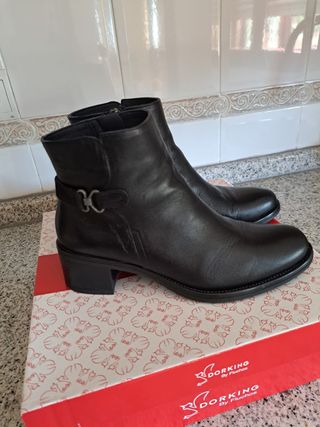 Botines Dorking by Fluchos negros