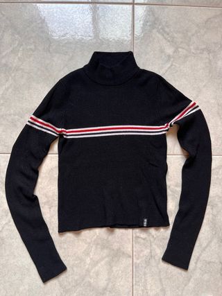Maglione collo alto a righe
