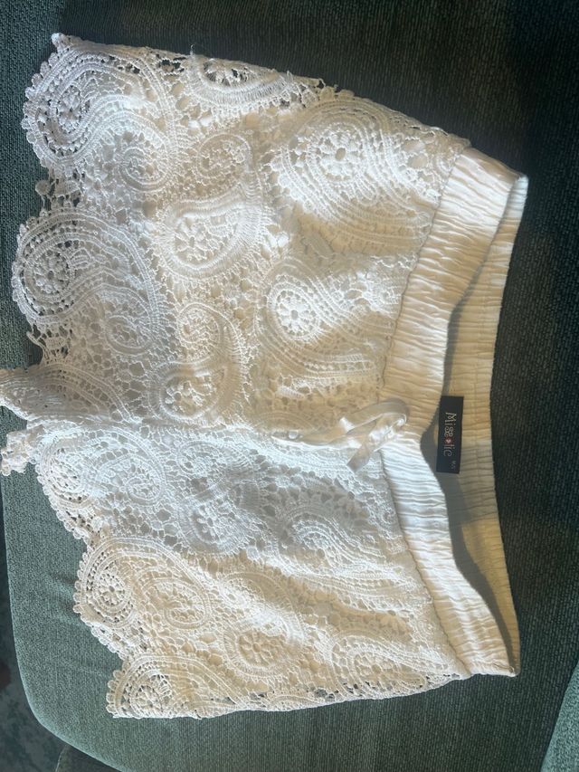 Bermuda encaje blanco Misstic M